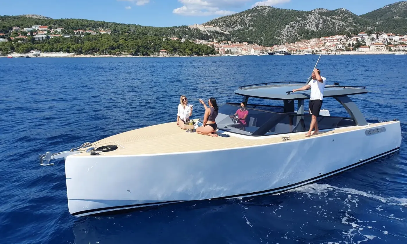 Colnago 45 yacht charter Opatija